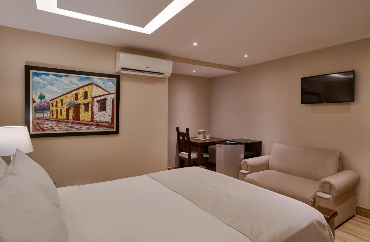 Hotel Riazor Santo Domingo Zewnętrze zdjęcie